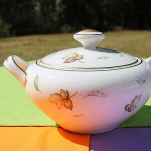 West Wind Sugar Bowl & Lid